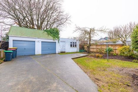 Photo of property in 14 Alpha Avenue, Strowan, Christchurch, 8052