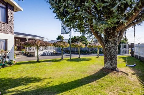 Photo of property in 71 Fantham Street, Hawera, 4610