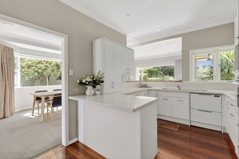 Photo of property in 44 Braid Road, St Andrews, Hamilton, 3200