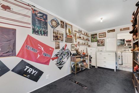 Photo of property in 18 Giblin Street, Richmond, 7020