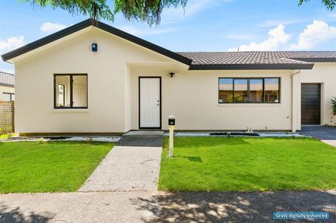 Photo of property in 9/17 Neta Grove, Henderson, Auckland, 0612