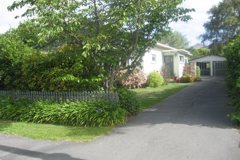 Photo of property in 38 Corson Avenue, Beckenham, Christchurch, 8023