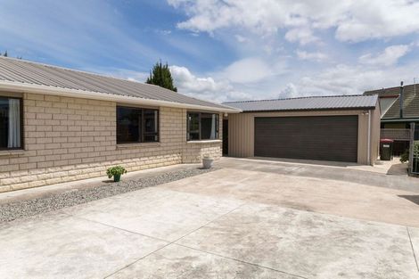 Photo of property in 4 Guinane Street, Dannevirke, 4930