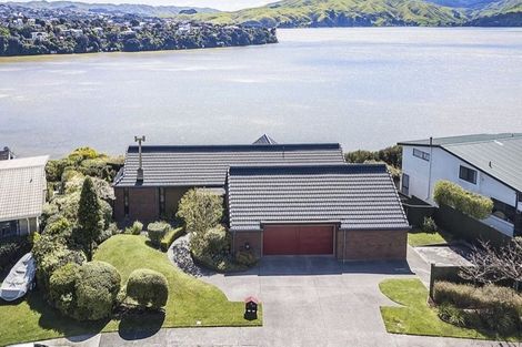 Photo of property in 21 Bosun Terrace, Whitby, Porirua, 5024