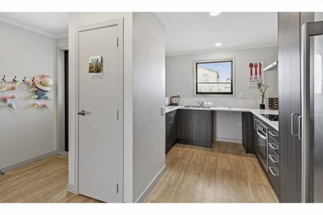 Photo of property in 12 Kuparu Street, Weymouth, Auckland, 2103