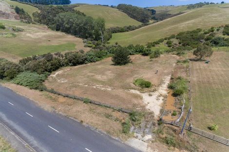 Photo of property in 14 Pekama Drive, Cable Bay, 0420