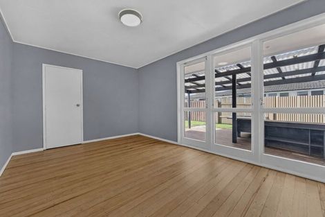 Photo of property in 9 Rata Street, Waiuku, 2123