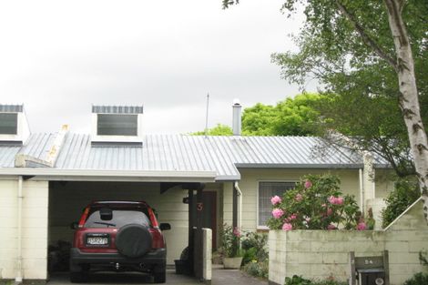 Photo of property in 4/24 Clivedon Place, Redwood, Christchurch, 8051