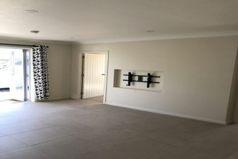 Photo of property in 9 Bellevue Road, Brookfield, Tauranga, 3110