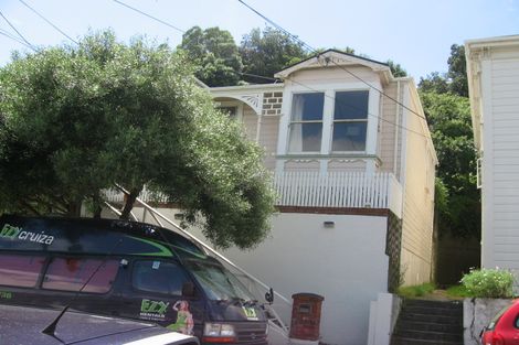 Photo of property in 135 Elizabeth Street, Mount Victoria, Wellington, 6011