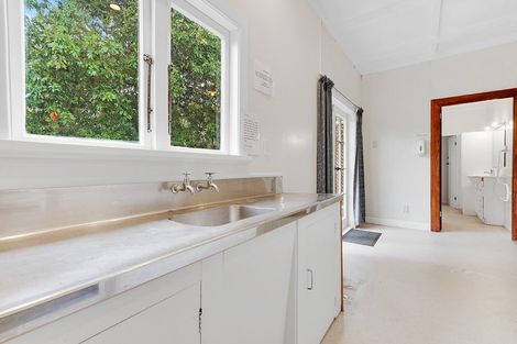 Photo of property in 30 Linwood Avenue, Mount Albert, Auckland, 1025