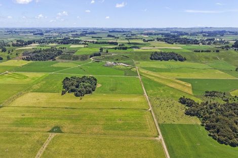 Photo of property in 1968 Kimbolton Road, Kiwitea, Feilding, 4777