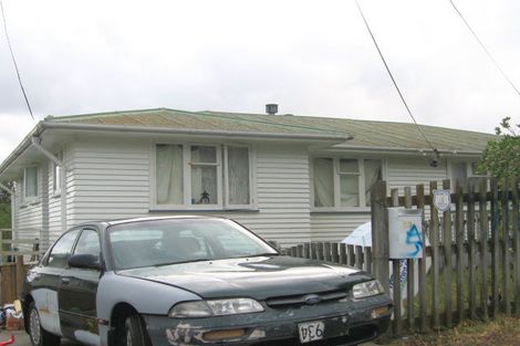 Photo of property in 60 Raukawa Street, Strathmore Park, Wellington, 6022