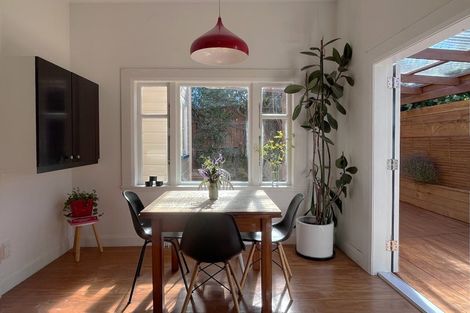 Photo of property in 25 Disley Street, Highbury, Wellington, 6012