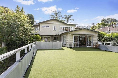Photo of property in 36 Comins Crescent, Mission Bay, Auckland, 1071