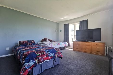 Photo of property in 79 Burgess Road, Johnsonville, Wellington, 6037