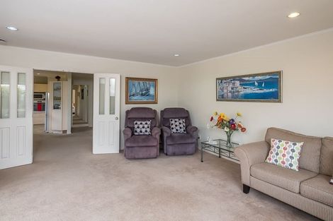 Photo of property in 96 Cedar Drive, Paraparaumu Beach, Paraparaumu, 5032