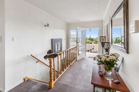 Photo of property in 23 Utuhina Road, Springfield, Rotorua, 3015