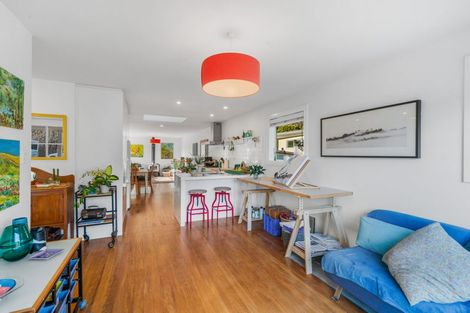 Photo of property in 5 Van Asch Street, Sumner, Christchurch, 8081