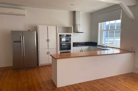 Photo of property in 1/2 King Street, Mount Cook, Wellington, 6021