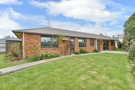 Photo of property in 22 Wanaka Place, Mairehau, Christchurch, 8052