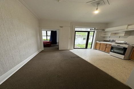 Photo of property in 6 Howe Street, North Dunedin, Dunedin, 9016