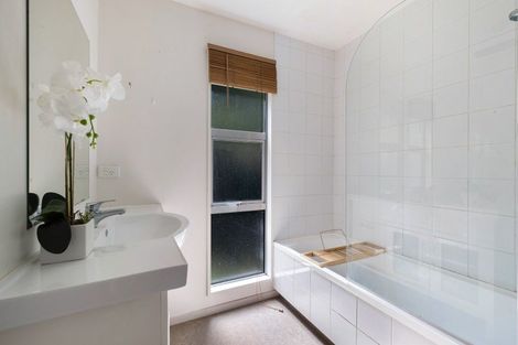 Photo of property in 59 Dart Place, Fernhill, Queenstown, 9300