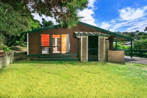 Photo of property in 24 Penguin Drive, Murrays Bay, Auckland, 0630