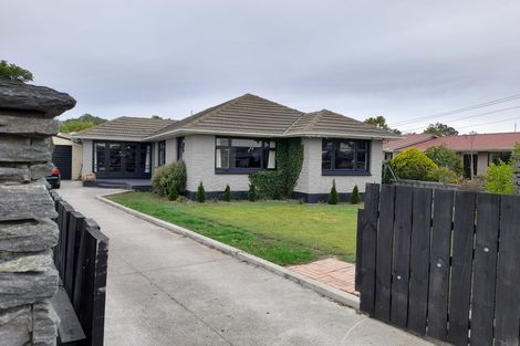 Photo of property in 23 Barclay Place, Burwood, Christchurch, 8061