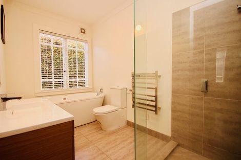 Photo of property in 25a Grand View Road, Remuera, Auckland, 1050