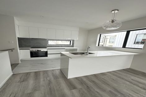 Photo of property in 73 Tahuhu Road, Mount Wellington, Auckland, 1062