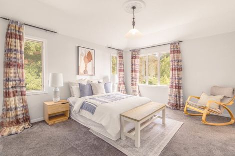 Photo of property in 16 Basil Place, Mount Pleasant, Christchurch, 8081