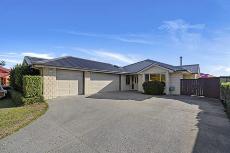 Photo of property in 15 Frame Crescent, Rolleston, 7614