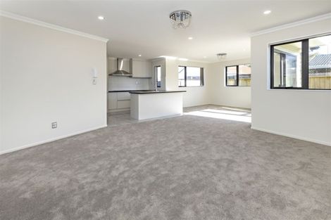 Photo of property in 3b Greers Road, Weymouth, Auckland, 2103