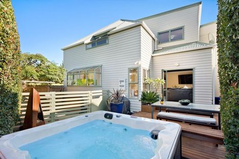 Photo of property in 20b Bledisloe Street, Cockle Bay, Auckland, 2014