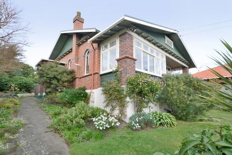 Photo of property in 8 Sunbury Street, Andersons Bay, Dunedin, 9013