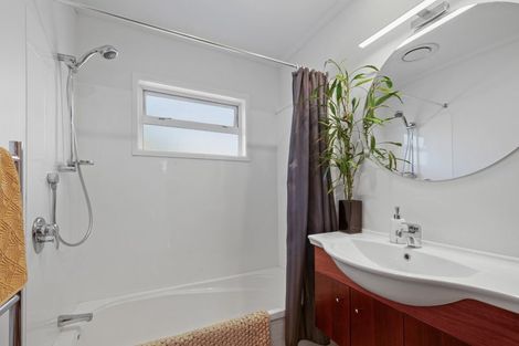 Photo of property in 31 Essex Street, Vogeltown, New Plymouth, 4310
