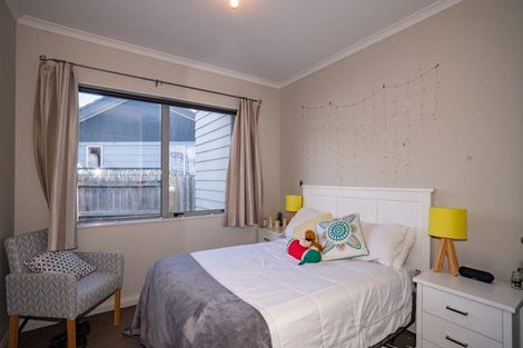 Photo of property in 8a Cedar Grove, Highbury, Palmerston North, 4412