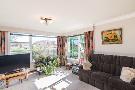 Photo of property in 180 Matai Road, Raumati Beach, Paraparaumu, 5032