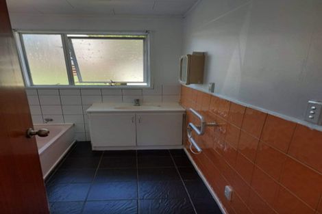 Photo of property in 26 Marvon Downs Avenue, Pakuranga Heights, Auckland, 2010