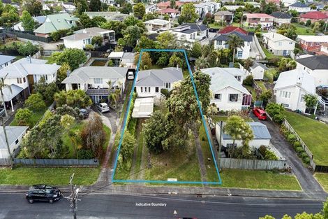Photo of property in 8 Coniston Avenue, Te Atatu South, Auckland, 0610