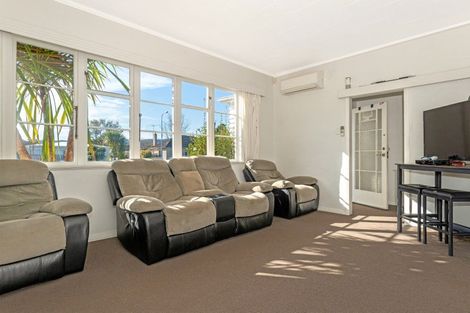 Photo of property in 24 Townley Street, Te Hapara, Gisborne, 4010