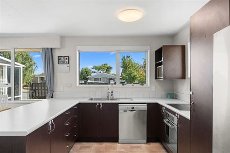 Photo of property in 13 Davidson Crescent, Hornby, Christchurch, 8042