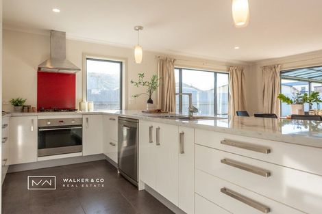 Photo of property in 98 Gibbons Street, Ebdentown, Upper Hutt, 5018