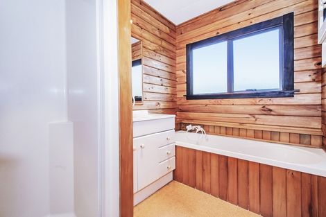 Photo of property in 25 Carston Street, Leeston, 7632