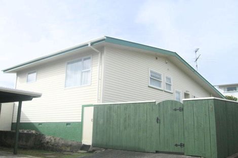 Photo of property in 1 Lilac Lane, Maungaraki, Lower Hutt, 5010