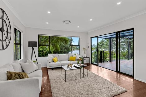 Photo of property in 2 Wharf Road, Te Atatu Peninsula, Auckland, 0610