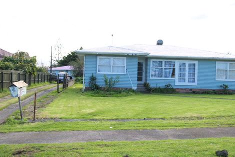 Photo of property in 4 Woburn Street, Mangere East, Auckland, 2024