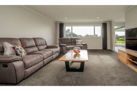 Photo of property in 129 Waitotara Drive, Waipapa, 0230