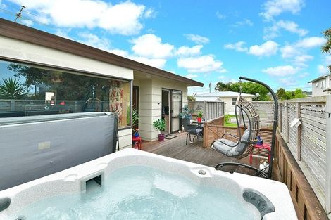Photo of property in 5b Melanie Place, Orewa, 0931